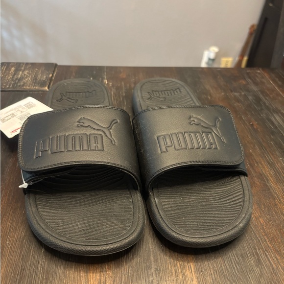 Puma slides - Picture 1 of 3
